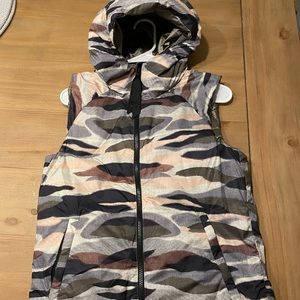 Lululemon reversible vest